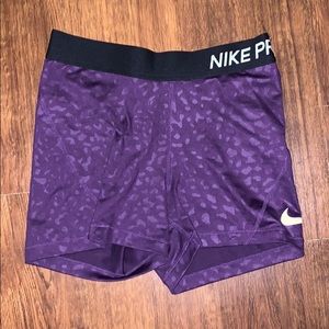 NIKE SPANDEX SMALL